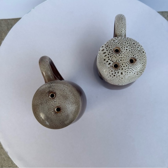 Brown Ceramic Salt and Pepper Shakers Cottage Series - Picture 5 of 7